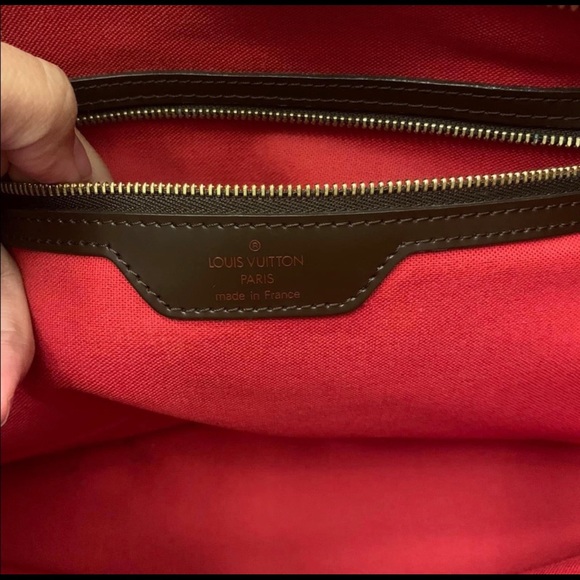 Authentic Louis Vuitton Chelsea Damier Ebene - Picture 3 of 16